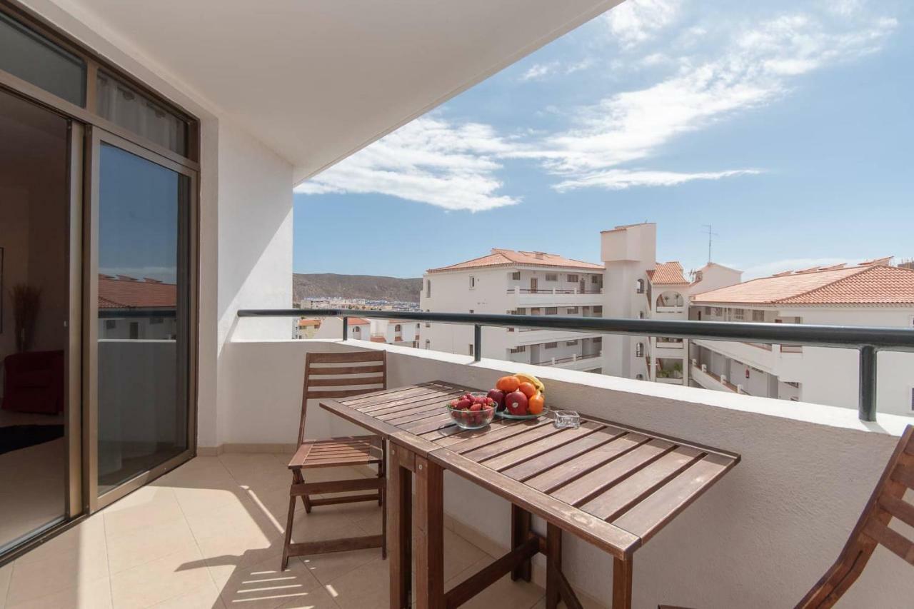 Great 2 Beds Apartment Los Cristianos Лос Кристианос Екстериор снимка