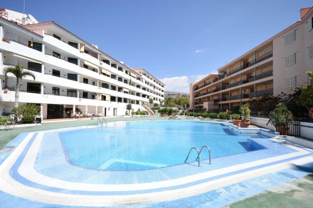 Great 2 Beds Apartment Los Cristianos Лос Кристианос Екстериор снимка