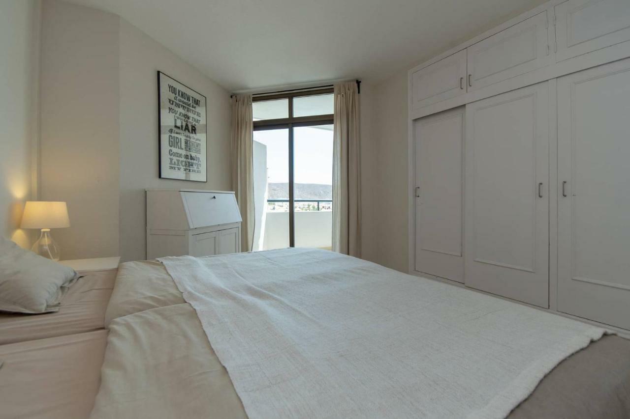 Great 2 Beds Apartment Los Cristianos Лос Кристианос Екстериор снимка